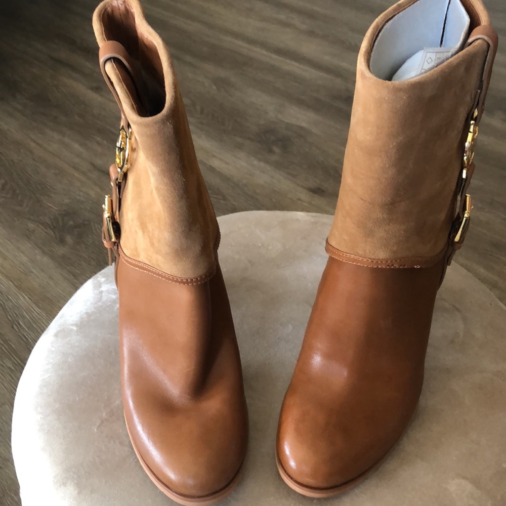MICHAEL KORS CAMEL BUCKLE MID CALF HEELED SUEDE AND LEATHER BOOTS NWOT - Picture 2 of 9